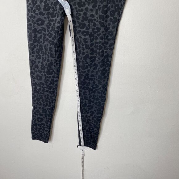 Loft Black and Gray Muted Leopard Print Ponte Leggings Jeggings High Waist XSP - Picture 9 of 10